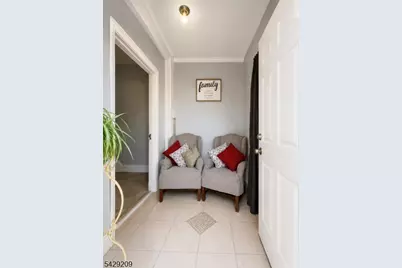 57 Highland St, Paterson, NJ 07524 - Photo 2
