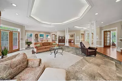 8 Chestnut St, Washington Township, NJ 07853 - Photo 12