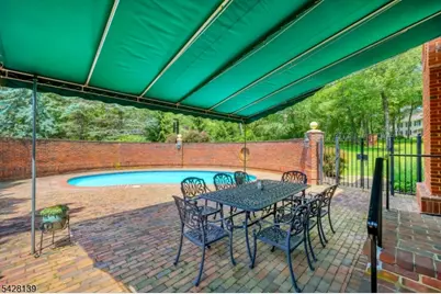 8 Chestnut St, Washington Township, NJ 07853 - Photo 40