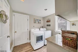 8 Chestnut St, Washington Township, NJ 07853 - Photo 22