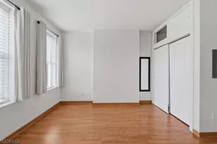 394 Woodlawn Ave, Jersey City, NJ 07305 - Photo 26