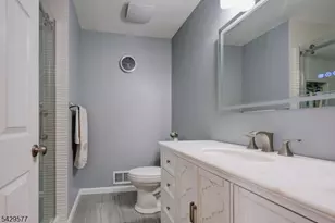 115 Constitution Way, Bernards Township, NJ 07920 - Photo 16