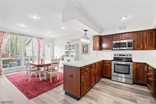 79 Old 4th Dr, Jefferson Township, NJ 07438 - Photo 10