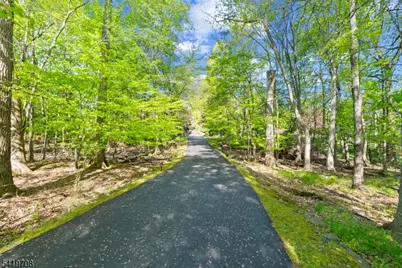 26 Woodshire Terrace, Montville Township, NJ 07082 - Photo 2
