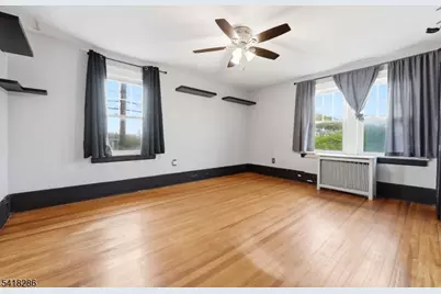 219 Overlook Ave, Belleville, NJ 07109 - Photo 14