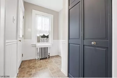 219 Overlook Ave, Belleville, NJ 07109 - Photo 12