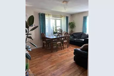 263 Richmond Ave, Paterson, NJ 07502 - Photo 6