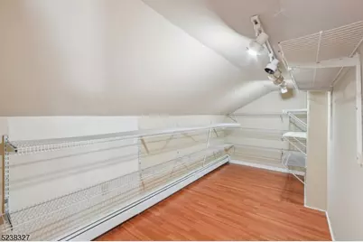18 Redwood Rd, Livingston, NJ 07039 - Photo 10