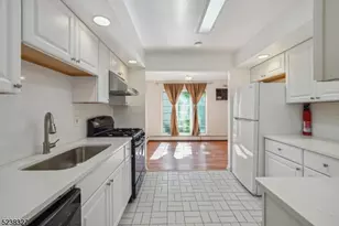 18 Redwood Rd, Livingston, NJ 07039 - Photo 1