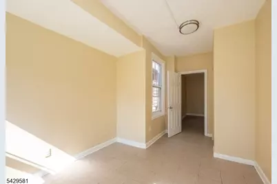 120 Sunset Ave, Newark, NJ 07106 - Photo 18