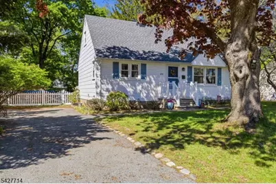 170 Marion Ct, Pompton Lakes, NJ 07442 - Photo 2