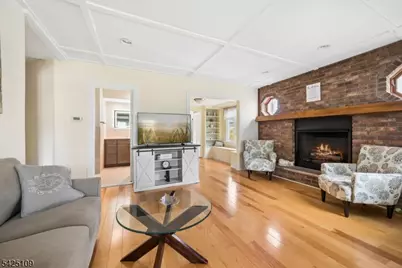11 Oakdale Rd, Parsippany, NJ 07834 - Photo 6