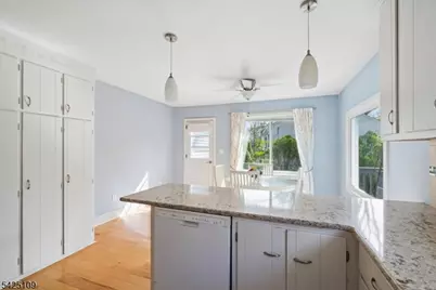 11 Oakdale Rd, Parsippany, NJ 07834 - Photo 18