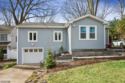 11 Oakdale Rd, Parsippany, NJ 07834 - Photo 2