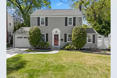 36 Burlington Rd, Clifton, NJ 07012 - Photo 1