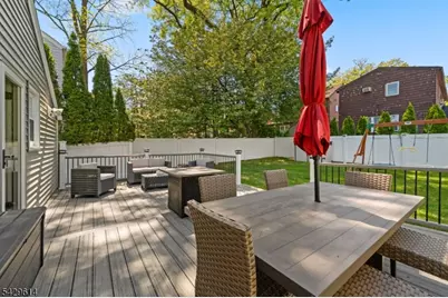 36 Burlington Rd, Clifton, NJ 07012 - Photo 20