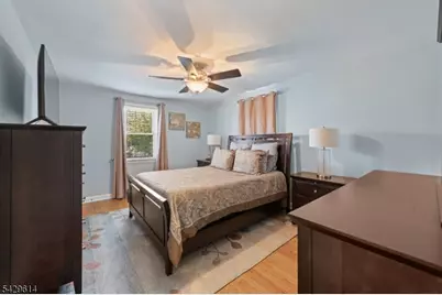 36 Burlington Rd, Clifton, NJ 07012 - Photo 12
