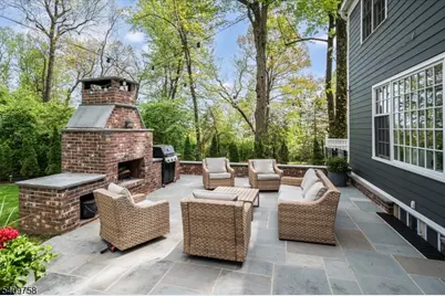 11 Huron Dr, Chatham Township, NJ 07928 - Photo 32