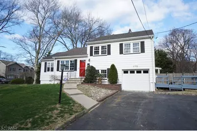 2431 Coles Ave, Scotch Plains Township, NJ 07076 - Photo 4