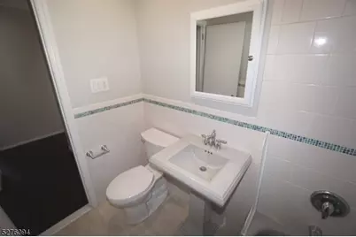 2431 Coles Ave, Scotch Plains Township, NJ 07076 - Photo 32