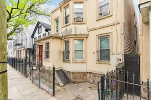 176c Parker St, Newark, NJ 07104 - Photo 2