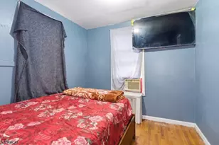 176c Parker St, Newark, NJ 07104 - Photo 10
