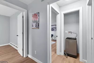 424 Bartlett St, Roselle, NJ 07203 - Photo 10