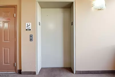 594-596 Jefferson Ave #104, Elizabeth, NJ 07201 - Photo 18
