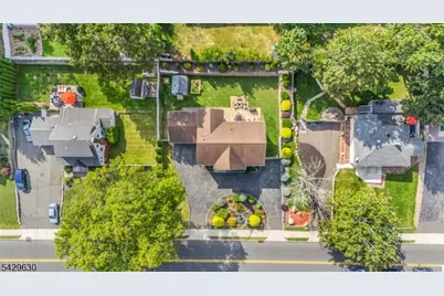 1553 Alps Rd, Wayne, NJ 07470 - Photo 40