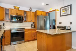 1 Circle Blvd, West Milford, NJ 07435 - Photo 4