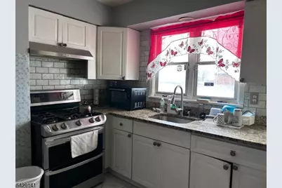 966 E 24th St, Paterson, NJ 07513 - Photo 14
