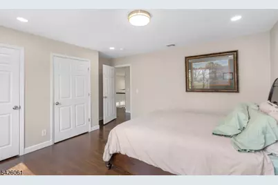 15 Malcolm Pl, Mahwah, NJ 07430 - Photo 28