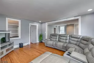 15 E 2nd St, Moorestown Twp., NJ 08057 - Photo 16