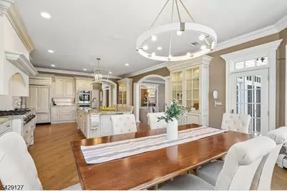 107 Huron Dr, Chatham Township, NJ 07928 - Photo 20