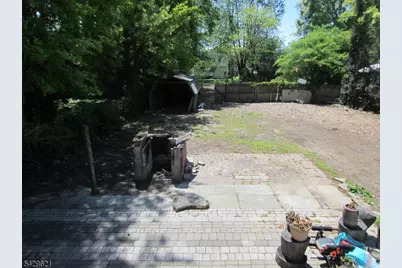 279 Oregon St, Union Township, NJ 07088 - Photo 28