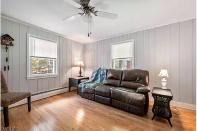 5 East St, Wanaque, NJ 07465 - Photo 14