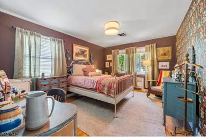13 Lockwood Dr, Clifton, NJ 07013 - Photo 12