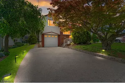 13 Lockwood Dr, Clifton, NJ 07013 - Photo 26