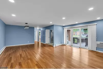 527 Andria Ave #223, Hillsborough Township, NJ 08844 - Photo 4