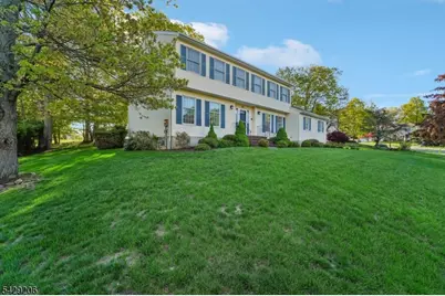 86 Timberline Dr, Wayne Twp., NJ 07470 - Photo 2