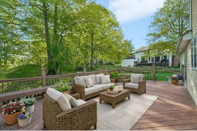 86 Timberline Dr, Wayne Twp., NJ 07470 - Photo 30