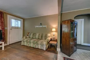 86 Greenwood Ave, Pequannock Township, NJ 07440 - Photo 10