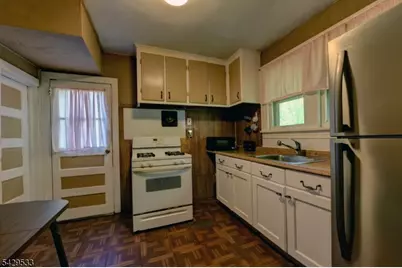 86 Greenwood Ave, Pequannock Township, NJ 07440 - Photo 14