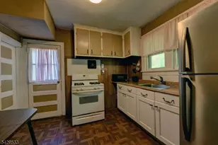 86 Greenwood Ave, Pequannock Township, NJ 07440 - Photo 14
