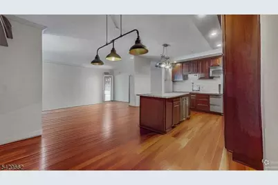 7002 Kennedy Blvd, Guttenberg, NJ 07093 - Photo 6