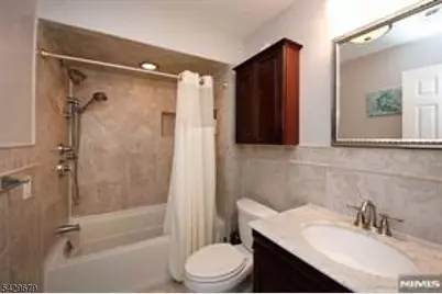 11 S Maple #B, Park Ridge, NJ 07656 - Photo 10
