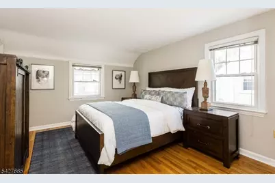 199 Stonehouse Rd, Bloomfield Twp., NJ 07028 - Photo 24