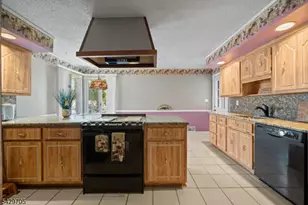 43 Elm Hill Rd, Clifton, NJ 07013 - Photo 6