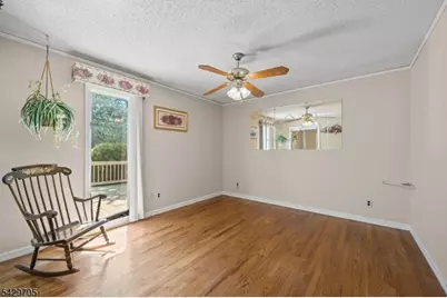 43 Elm Hill Rd, Clifton, NJ 07013 - Photo 8