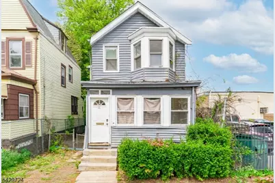 11 Sunset Ave, Newark, NJ 07106 - Photo 12